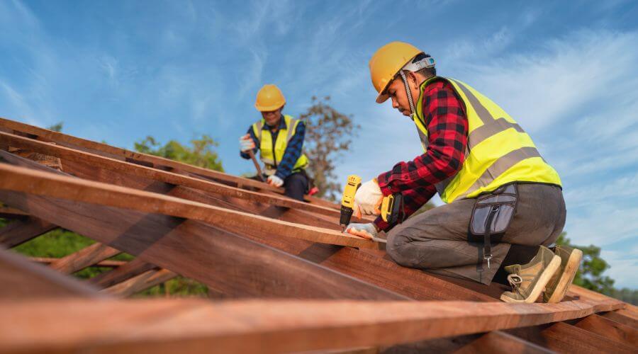 Professional gutter cleaning in Washington, CT
